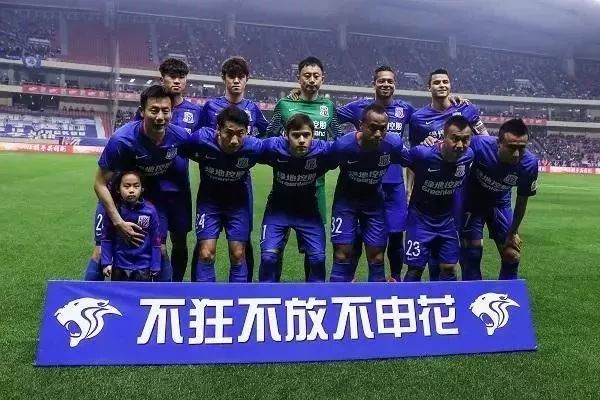 先锋小龙