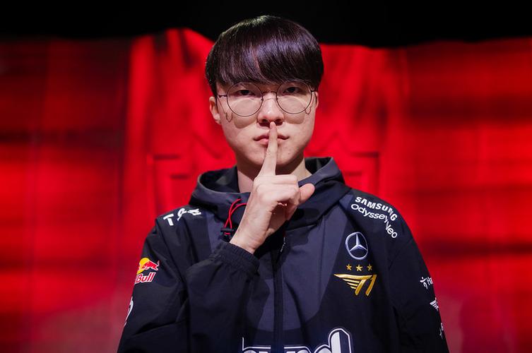 传闻： T1 将与其所有教练团队分道扬镳